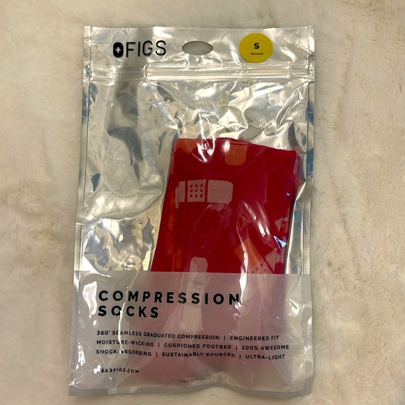 FIGS Compression Socks - Picture 7 of 8